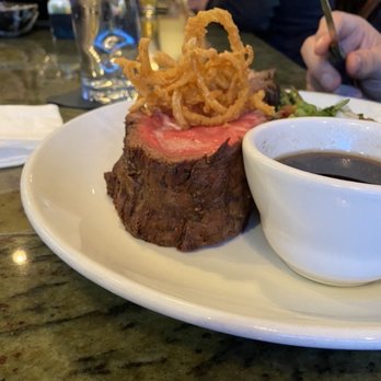 Bumpers Grill and Bar - Prime rib - American Near Me - Fairview, Oregon