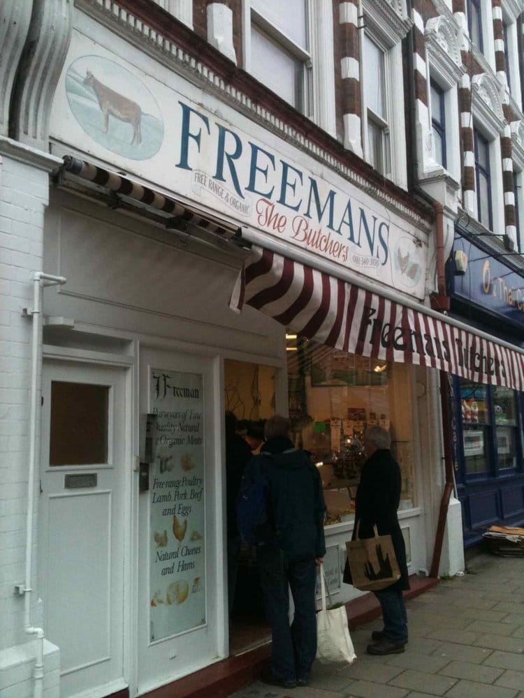FREEMANS Updated April 2024 9 Topsfield Parade, London, United