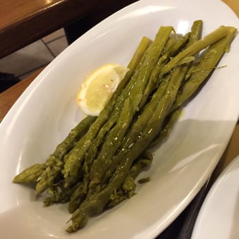 Trattoria la Burrasca - Asparagus + lemon - Italian Near Me - Florence, FI