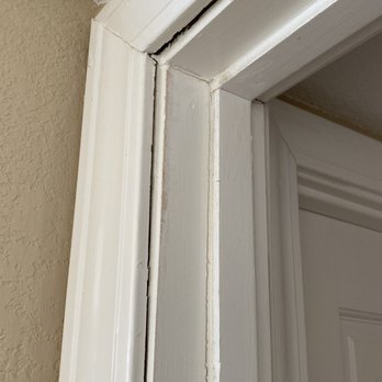 Carolina Dunes - Door frame damage in MBR - Hotels Near Me - Myrtle Beach, South Carolina