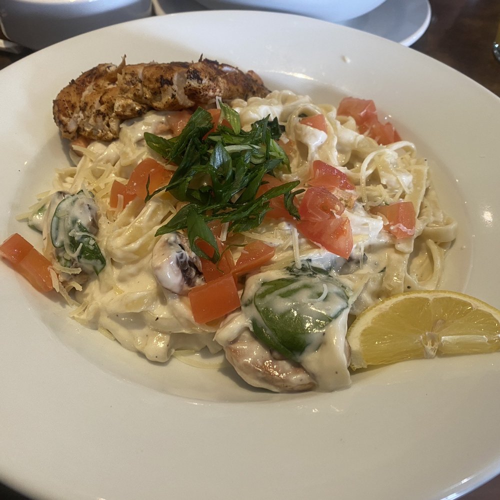 Chowkeni - Cayjun chicken Alfredo pasta - Food Trucks Near Me
