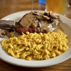 Bavarian Bierhaus - Chicken Schnitzel with Spätzel
