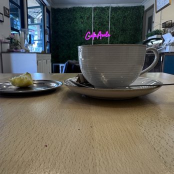 Cafe Anula - Eating area & fresh Americano - Breakfast & Brunch Near Me - Los Angeles, California Cafe Anula - Eating area & fresh Americano - Breakfast & Brunch Near Me - Los Angeles, California