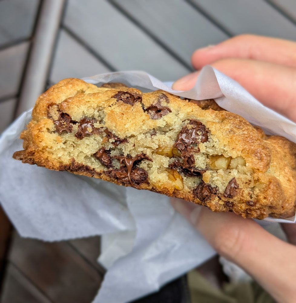 Levain Bakery - Back Bay, Boston