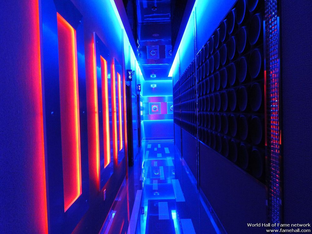 Social spots from MIC KTV 麦客量贩