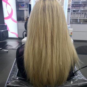 Ulta Beauty - It's fall so darker blonde & lots of layers - Hair Salons Near Me - Yuba City, California