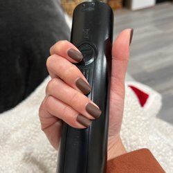 Diamond Nails - I had these done a week ago and it still looks freshly done