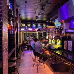 Burgermeister - South Beach - Inside