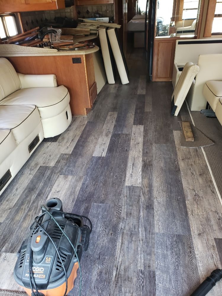 Slide of First Choice RV