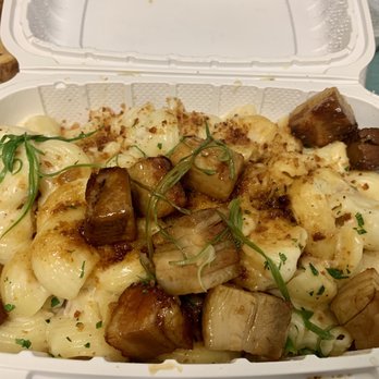 Grassa - Pork Belly Mac and Cheese Pasta - Italian Near Me - Portland, Oregon Grassa - Pork Belly Mac and Cheese Pasta - Italian Near Me - Portland, Oregon