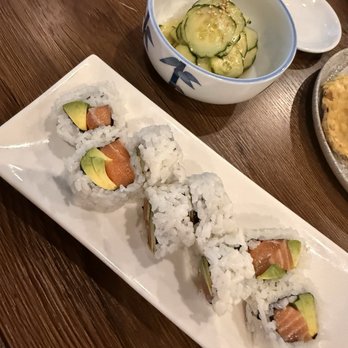 Happy Sushi - Salmon avocado roll - Japanese Near Me - Chino Hills, California Happy Sushi - Salmon avocado roll - Japanese Near Me - Chino Hills, California