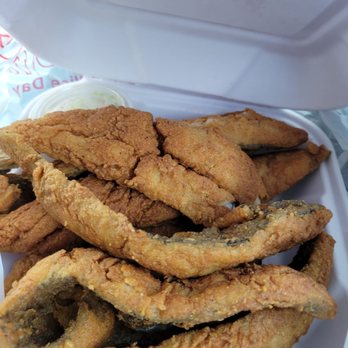 Sugar's Crab Shack - Perfectly fried fish - Seafood Near Me - Richmond, Virginia