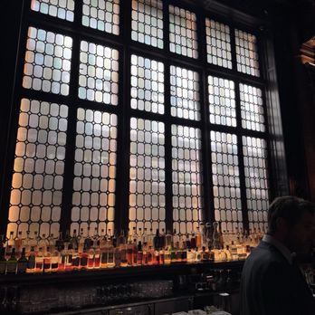 The Campbell - The bar vibe - Cocktail Bars Near Me - New York, New York The Campbell - The bar vibe - Cocktail Bars Near Me - New York, New York