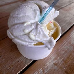 Vanilla Bean & Strawberry Cheesecake Gelato Vanilla Bean & Strawberry Cheesecake Gelato