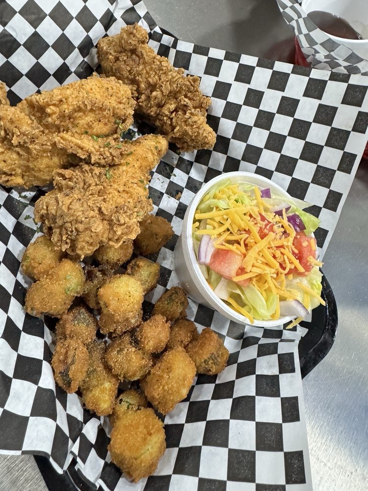 Momma C's Soul Food Kitchen Logo