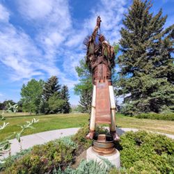 Great Falls Visitor Center - Statue by Jay Laber