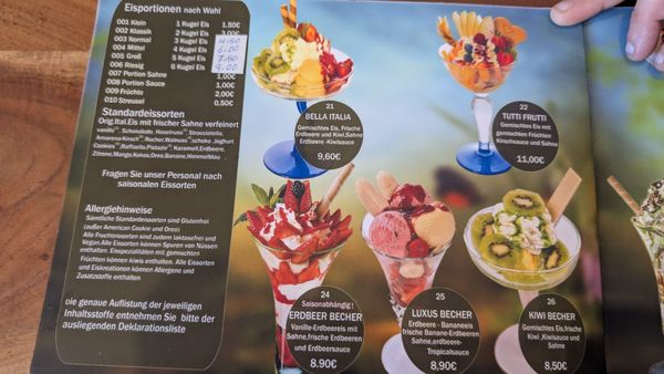 Menu photo 1 La Larissa Eiscafe Petershagen, NW