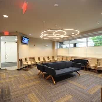 EnVision Medical Imaging - Waiting area - Diagnostic Imaging Near Me - Schaumburg, Illinois EnVision Medical Imaging - Waiting area - Diagnostic Imaging Near Me - Schaumburg, Illinois