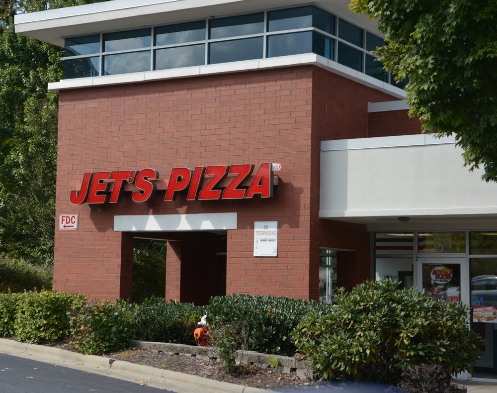 Food from Jet's Pizza