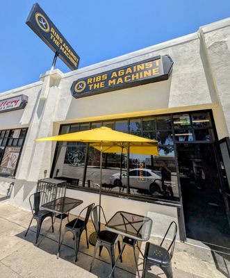 Ribs Against the Machine by null