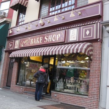 Carlo's Bakery - Bakeries Near Me - Hoboken, New Jersey Carlo's Bakery - Bakeries Near Me - Hoboken, New Jersey
