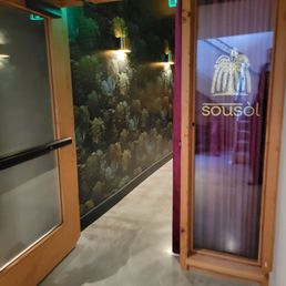 Exterior outside entrance of sousòl - Entrance - Portland, Oregon Exterior outside entrance of sousòl - Entrance - Portland, Oregon