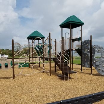Pine Gully Park - New playground. March 2017 - Parks Near Me - Seabrook, Texas Pine Gully Park - New playground. March 2017 - Parks Near Me - Seabrook, Texas