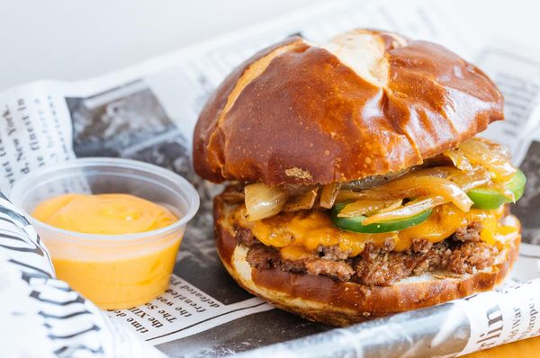 m2o Burgers & Salads by null