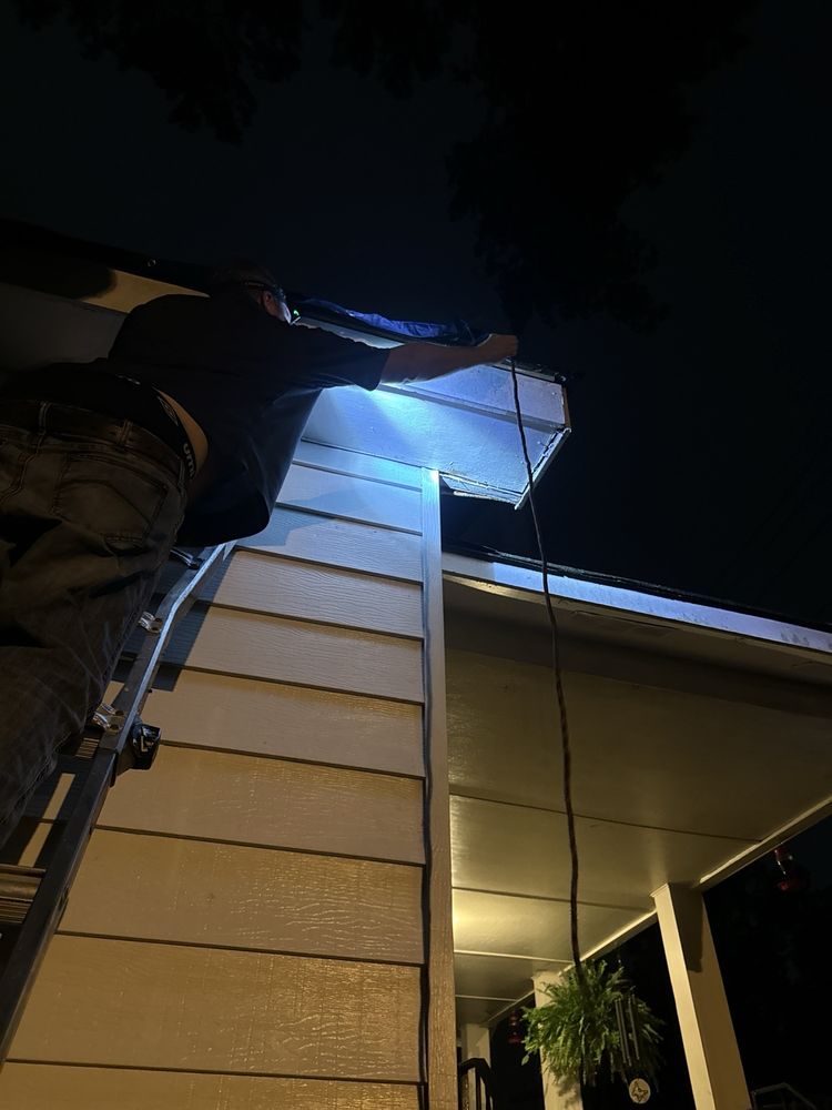 Slide of Mosaic Roofing Company