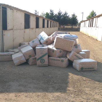 Country Hills Feed - Way to deliver like a professional - NOT!!! - Pet Stores Near Me - Watsonville, California Country Hills Feed - Way to deliver like a professional - NOT!!! - Pet Stores Near Me - Watsonville, California