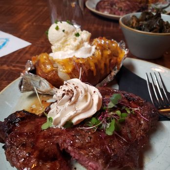 Le Moo - Steakhouses Near Me - Louisville, Kentucky Le Moo - Steakhouses Near Me - Louisville, Kentucky