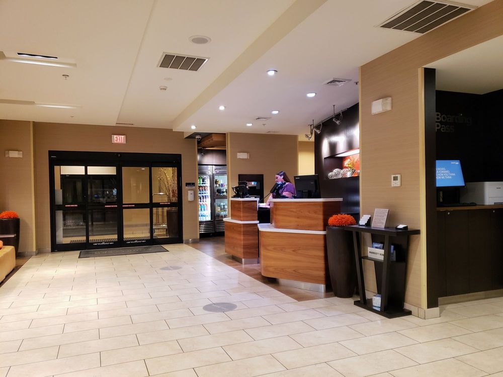 Courtyard by Marriott Lexington Keeneland/Airport - wedding in Lexington, KY