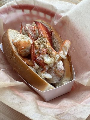 Luke's Lobster Penn Quarter by null