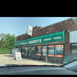 Dokken's Superette