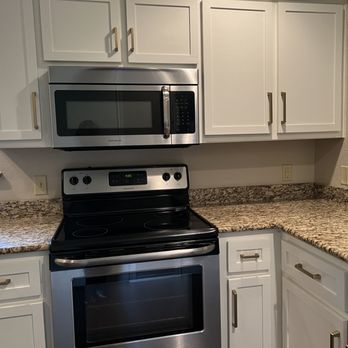 A2Z Services - Happy with new cabinet doors. - Handyman Near Me A2Z Services - Happy with new cabinet doors. - Handyman Near Me