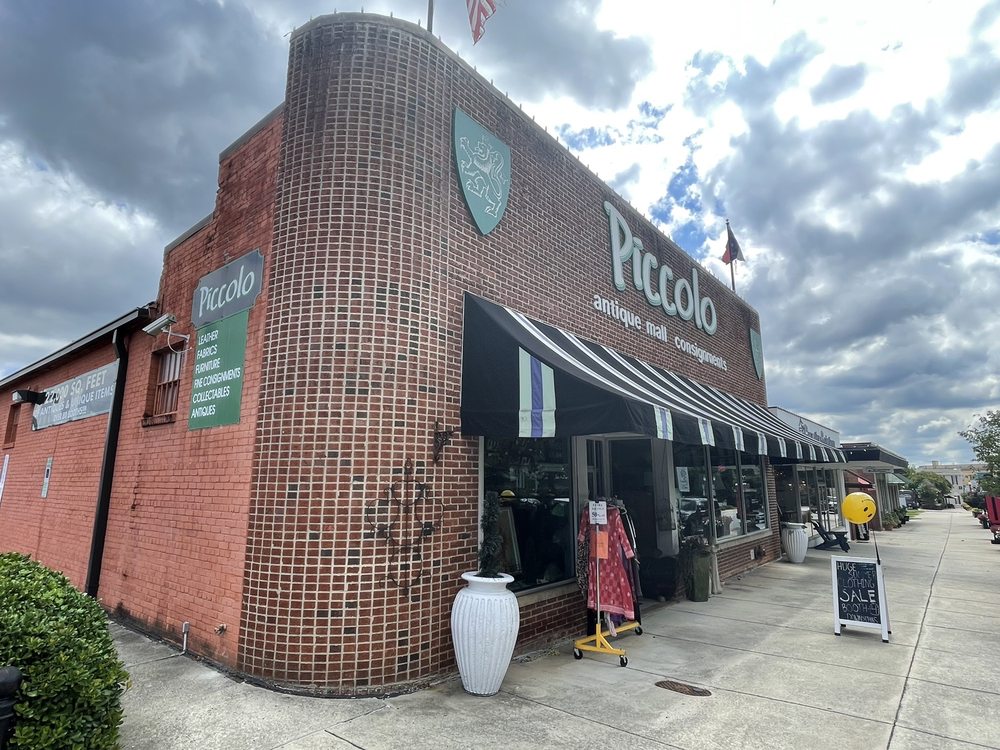 PICCOLO ANTIQUE MALL Updated October 2024 24 Photos & 18 Reviews