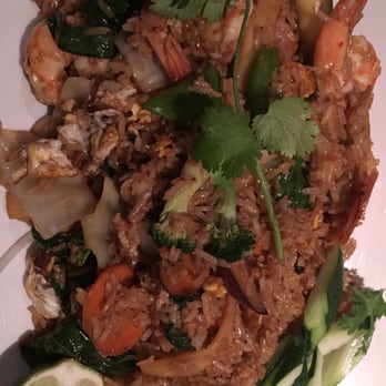 T Thai - Spicy rice with shrimp - Thai Near Me - Hoboken, New Jersey T Thai - Spicy rice with shrimp - Thai Near Me - Hoboken, New Jersey