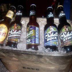 Mac's Liquor
