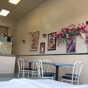 Carson Donuts - Inside - Donuts Near Me - Carson City, Nevada