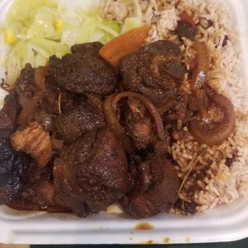 Silver Spoon Jamaican - Brown Stew Chicken Meal - Caribbean Near Me - Lake Park, Florida Silver Spoon Jamaican - Brown Stew Chicken Meal - Caribbean Near Me - Lake Park, Florida