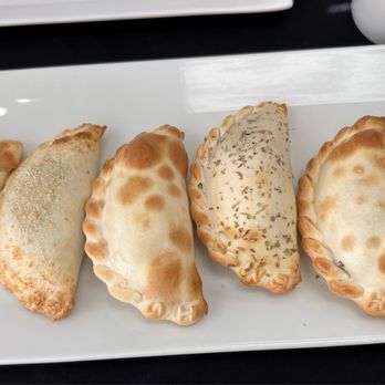 Che Cafe Empanadas Argentinas - One each of the empanadas and WOW - Empanadas Near Me - Tucson, Arizona