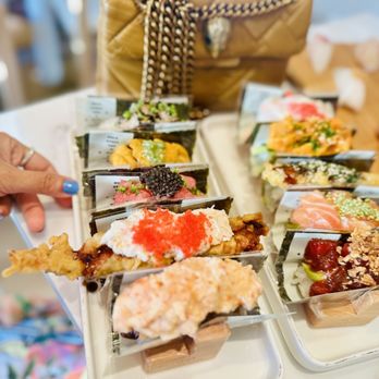Sushi Nori - Signature rolls x personal selection handrolls - Sushi Bars Near Me - Seattle, Washington