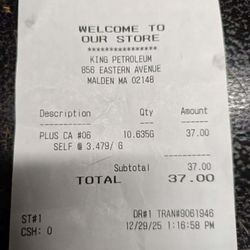 The receipt that was timed 1h before we arrived but asking us for cash.