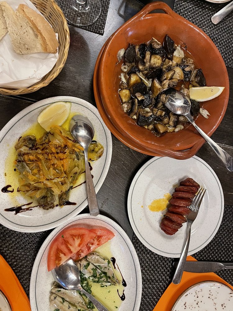 RESTAURANTE CASA ALGARVIA Updated April 2024 Estrada do Farol