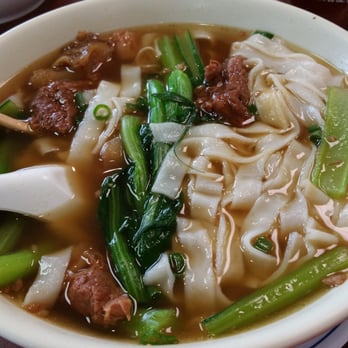 Lam's Kitchen - Beef briskets and tendons ho fun! They make their own ho fun at the back of the restaurant. It was so smooth! - Noodles Near Me - Honolulu, Hawaii Lam's Kitchen - Beef briskets and tendons ho fun! They make their own ho fun at the back of the restaurant. It was so smooth! - Noodles Near Me - Honolulu, Hawaii