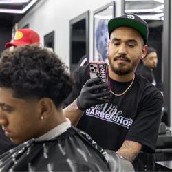The Vibe Barbershop - Darrion the barber