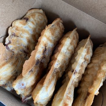 Red Bean Waffle House - Red bean fish waffles - Desserts Near Me - Thornhill, Ontario Red Bean Waffle House - Red bean fish waffles - Desserts Near Me - Thornhill, Ontario