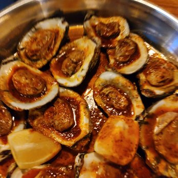 Red Crab - Oysters present - Seafood Near Me - Jacksonville, Florida
