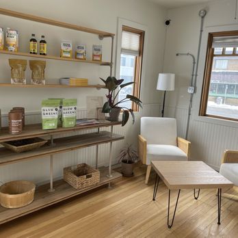 Mondays Plant Café - Cafes Near Me - Calgary, Alberta Mondays Plant Café - Cafes Near Me - Calgary, Alberta
