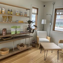 Mondays Plant Café